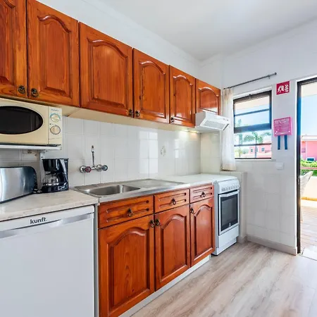 索尔加维公寓式酒店